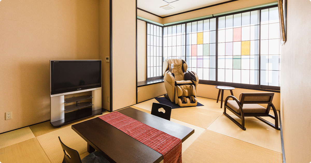 Image：Living Room + Modern Japanese Twin