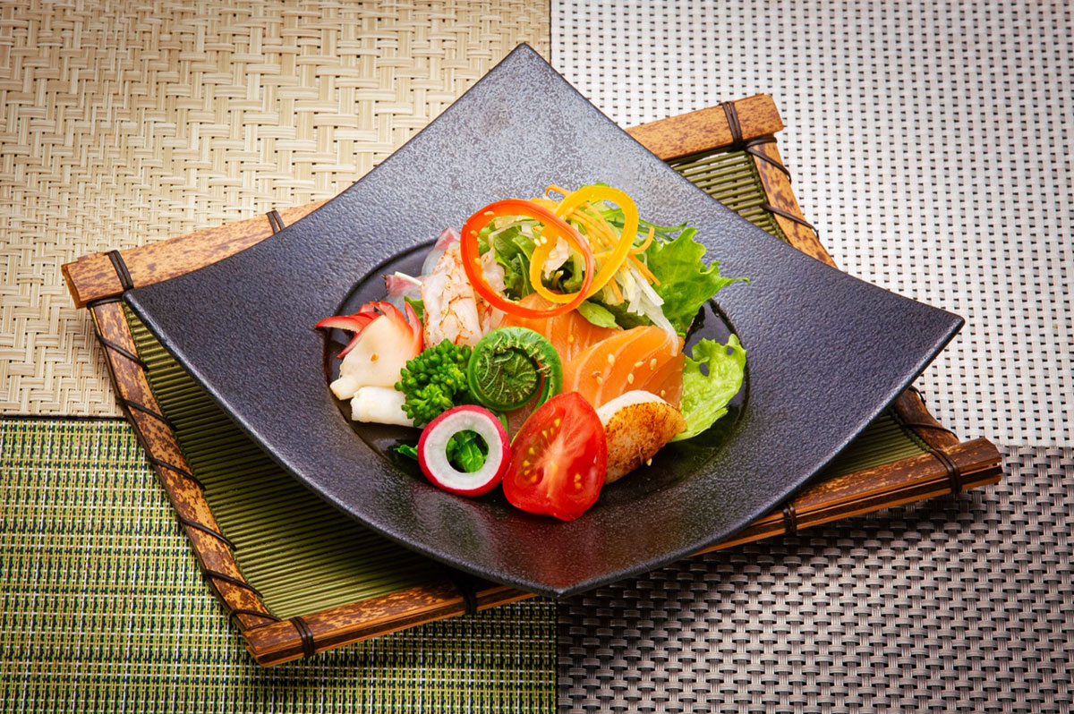 イメージ:イメージ:春季限定 料理長おまかせの桜御膳コース